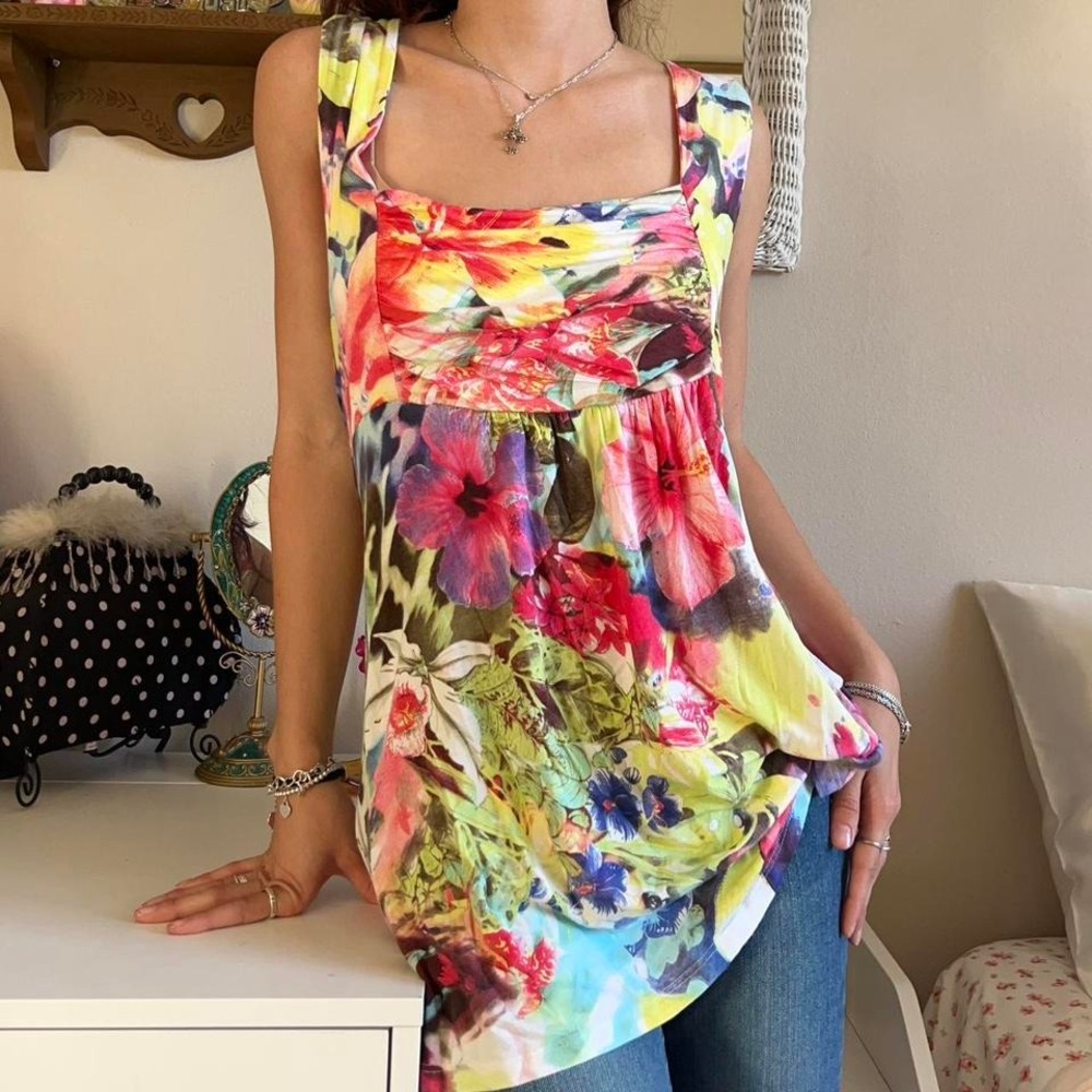 Size Large Boston Proper Floral Tank Top